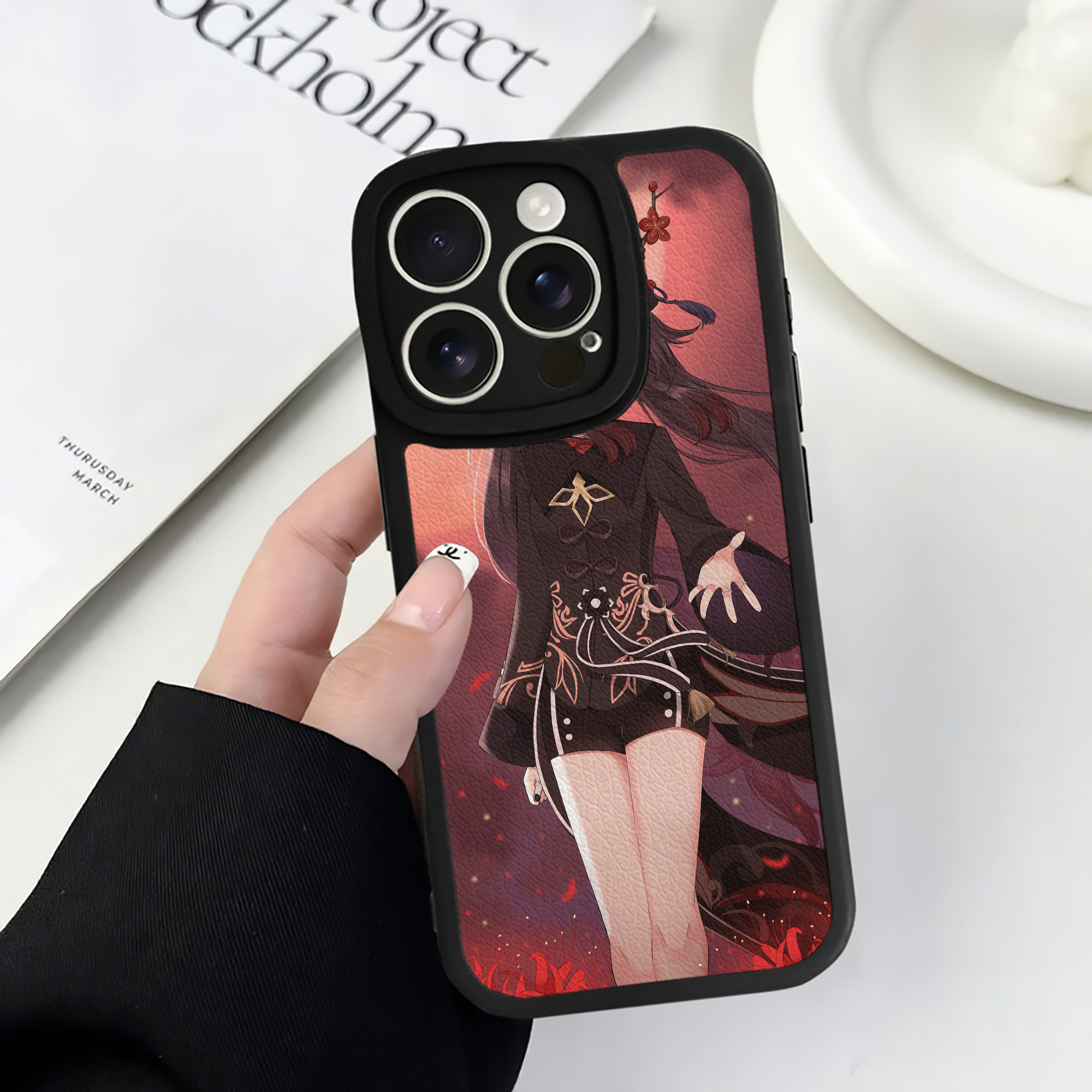 げんし神 genshin 【iPhone 16シリーズ対応】シリコンスマホケース（レザー調） 材質：シリコン